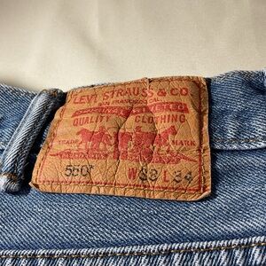 Levi's 550 Classic Blue Denim Relaxed Men's Jeans Excellent Condition 38/34